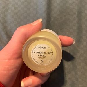 Colourpop lip scrub